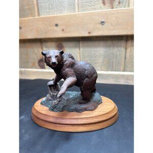 Hamilton Collection Majestic Wildlife Of North America Collection Grizzly Bear